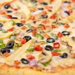 Afghani Tikka Pizza With Drink