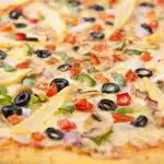 Afghani Tikka Pizza With Drink