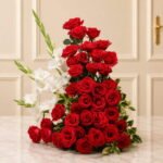 Exquisite Flower Arrangement gift delivery in Pakistan