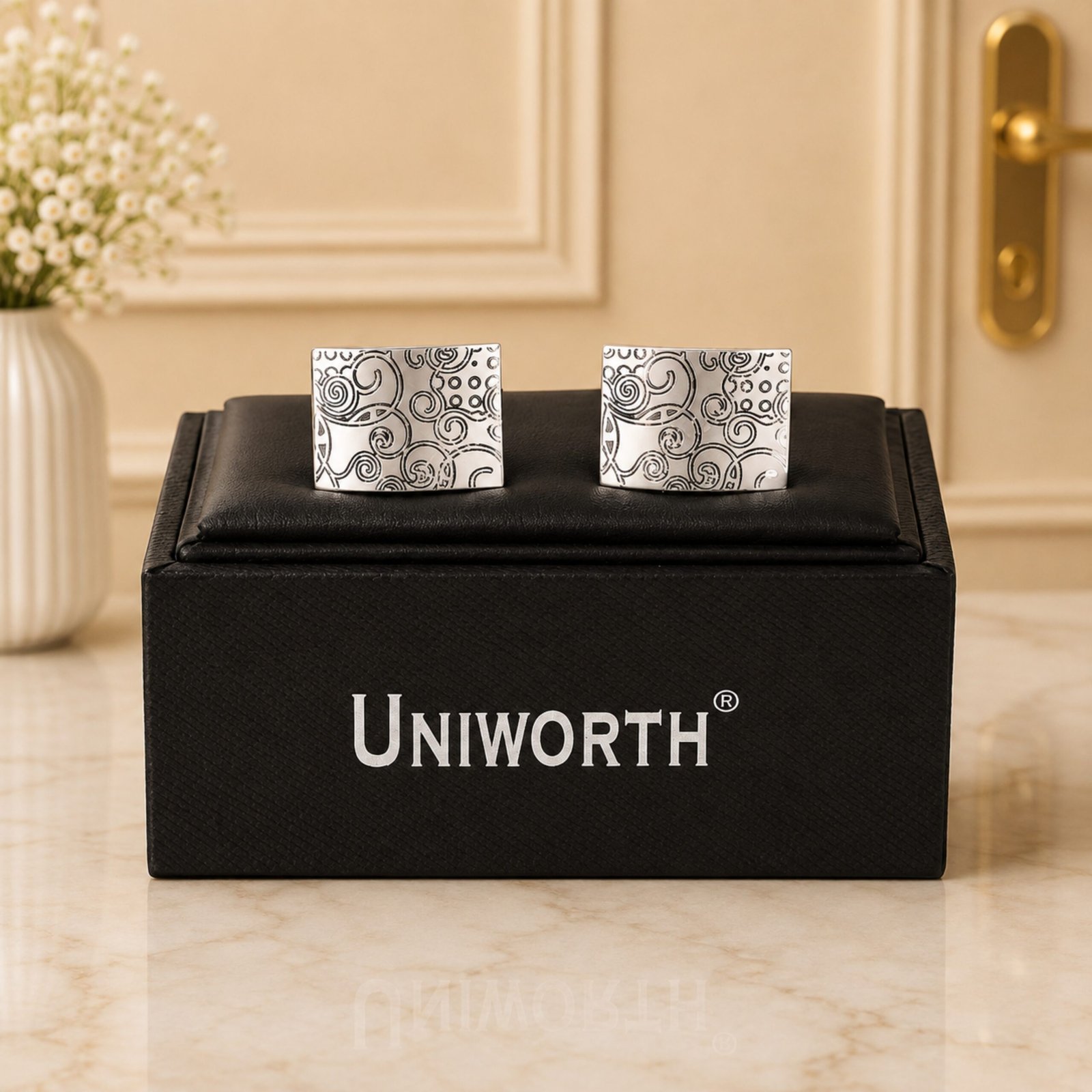 giftoo-pakistan-image-86 Silver Rectangle Cufflink - Image 1