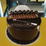 kitkat cake