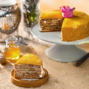 8 layers cake
