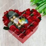 16 pcs Rocher with Roses Heart Box