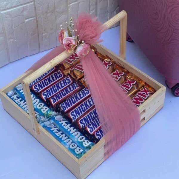 wodden chocolate basket