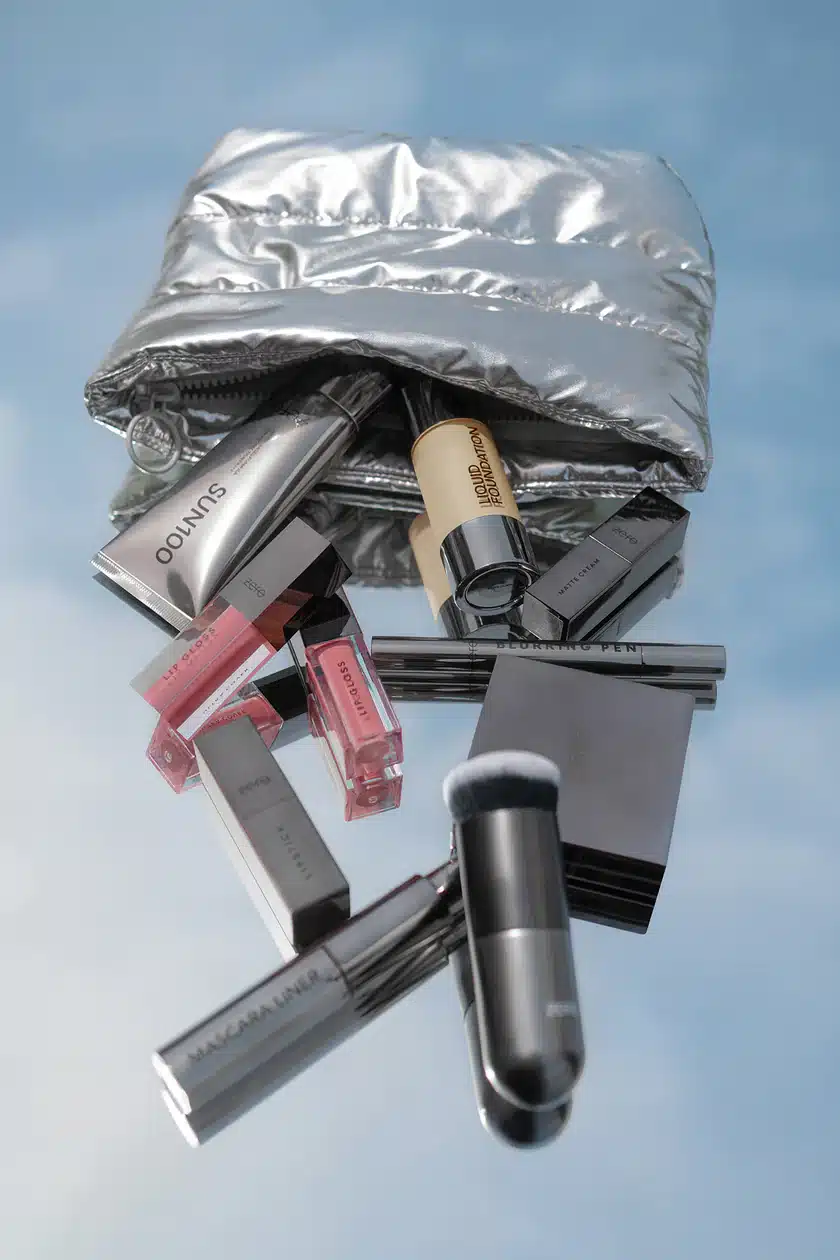 Zero Make Up Zero Make Up Essentials - Image 1